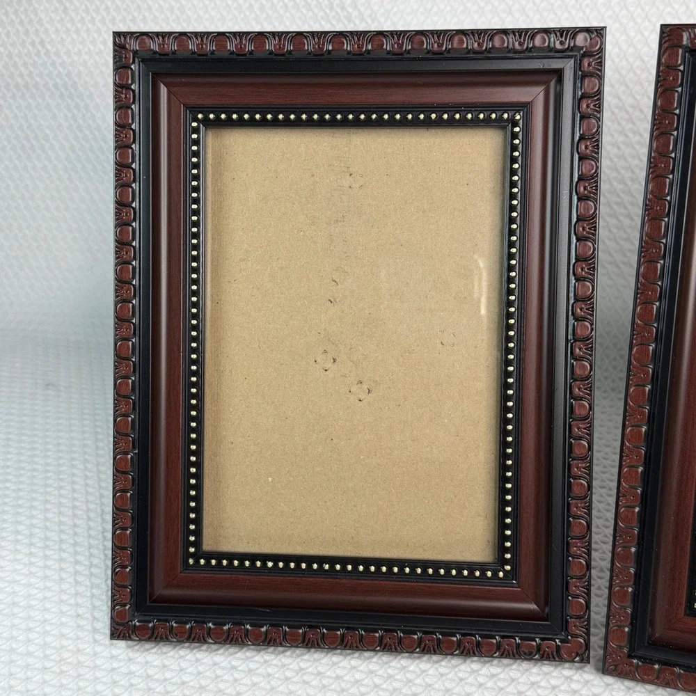 VTG Ornate Uniek Mahogany and Black Picture Frames Set of 2 Gold Beaded Trim 5x7